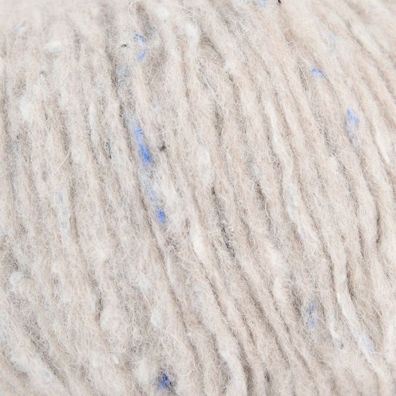 Felted Tweed Soft col. 10010 clay ca. 140 m 50 g