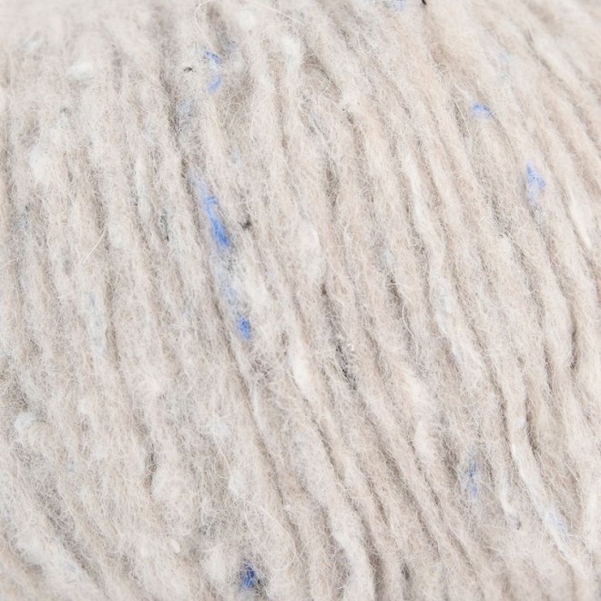 Felted Tweed Soft col. 10010 clay ca. 140 m 50 g
