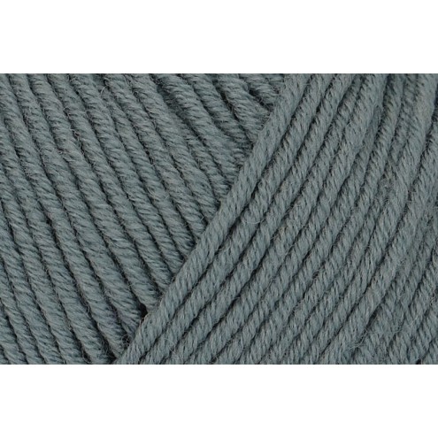 140-9807552-000162.jpg
