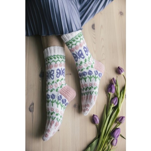 Novita Oster Strickset Nalle