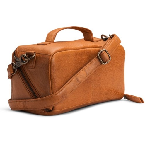 muud Cleo Crossbody